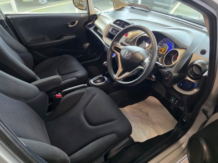 2013 Honda Fit GP1 CVT HYBRID 5DR AUTO DAA-GP1 €5,950 thumbnail