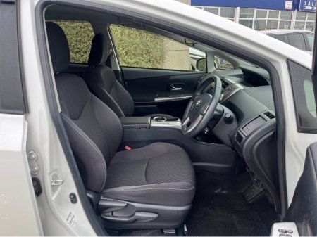 2018 Toyota Prius+ 7 SEATER AUTOMATIC HYBRID 1.8 PETROL //KEYLESS ENTRY//REVERSE CAMERA//ADAPTIVE CRUISE CONTROL// €19,950 thumbnail