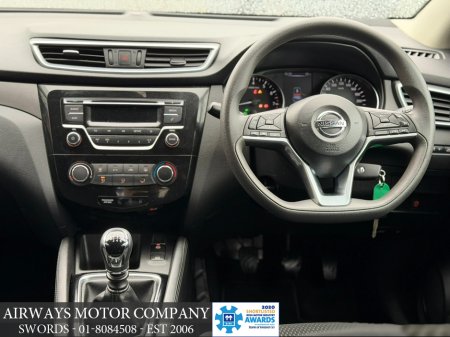 2018 Nissan Qashqai - thumbnail 3