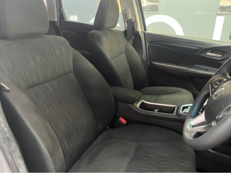 2022 Honda Shuttle €17950! 2022 HONDA SHUTTLE HYBRID SENSING 1.5 / CRUISE CONTRO / REVERSECAMERA €17,950 thumbnail