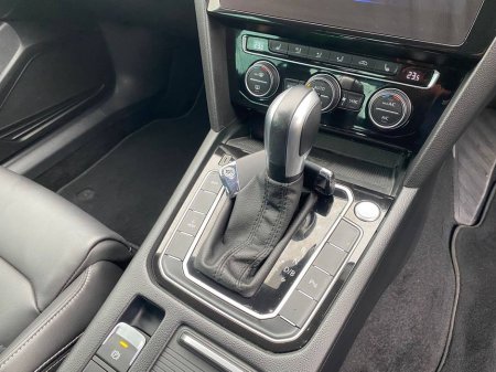 2020 Volkswagen Passat - thumbnail 11