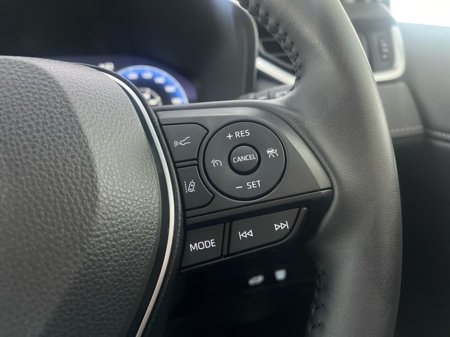 2025 Toyota Rav4 HYBRID SOL €47,950 thumbnail