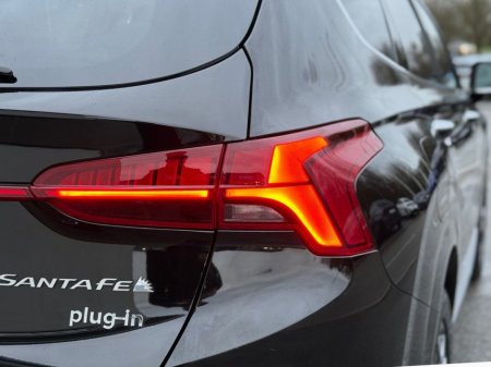 2024 Hyundai Santa Fe 1.6 PHEV 4WD Premium 7 Seater €50,950 thumbnail