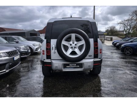 2023 Land Rover Defender - view 2