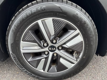 2020 Kia Niro - photo 4