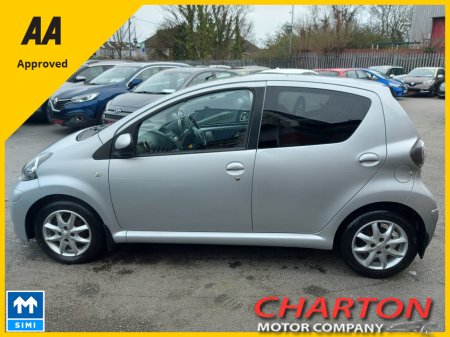 2014 Toyota Aygo - thumbnail 5