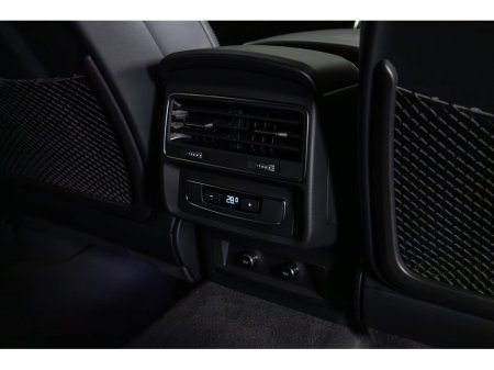 2023 Audi Q8 3.0TFSI e 55 S Line €74,950 thumbnail