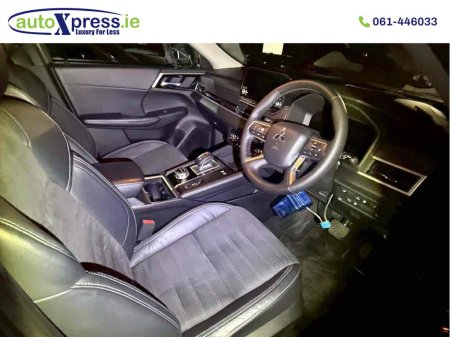 2022 Mitsubishi Outlander PHEV 4WD G , Reversing camera, Low mileage thumbnail