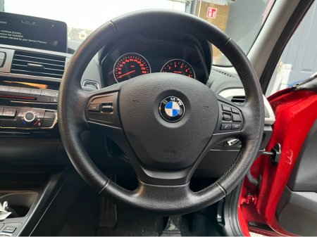 2015 BMW 1 Series - thumbnail 8