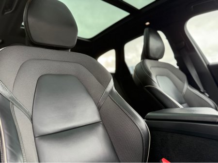 2021 Volvo XC60 - thumbnail 26