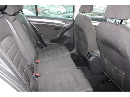 2015 Volkswagen Golf TRENDLINE 1.6 TDI MANUAL 5SPEED 5DR 90HP €9,950 thumbnail