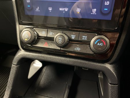 2024 Ford Ranger D/CAB WILDTRAK - 2.0 TD2 €44,711 thumbnail