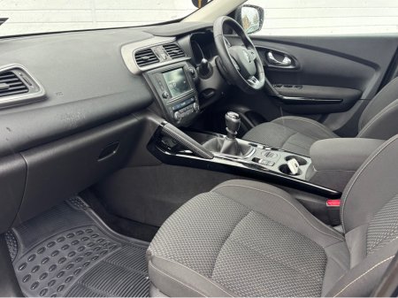 2016 Renault Kadjar - thumbnail 6