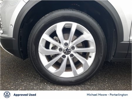 2025 Volkswagen T-Roc - thumbnail 9