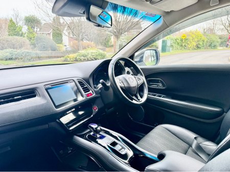 2015 Honda Vezel 1.5l HYBRID!!!AUTO!!ONLY 68K MLS !! €13,900 thumbnail