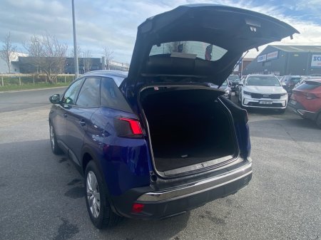 2019 Peugeot 3008 - thumbnail 11