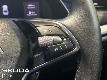 2025 Skoda Octavia Selection 1.5TSI 115bhp DSG m-HEV €33,950 thumbnail