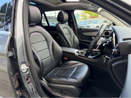 2016 Mercedes-Benz GLC Class - thumbnail 14