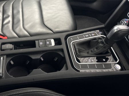 2020 Volkswagen Arteon 2.0 TSI R-LINE 190BHP**NEW NCT**PANORAMIC SUNROOF**BLACK LEATHER INTERIOR**FRONT HEATED SEATS**REVERSE CAMERA**PARKING SENSORS**KEYLESS START**DUAL CLIMATE CONTROL**APPLE CARPLAY**FINANCE AVAILABLE** €32,995 thumbnail