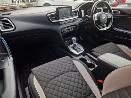 2020 Kia Ceed - photo 4