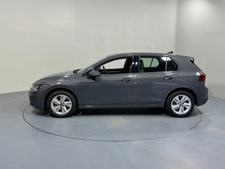 2023 Volkswagen Golf Automatic 1.0 Tsi €27,400 thumbnail