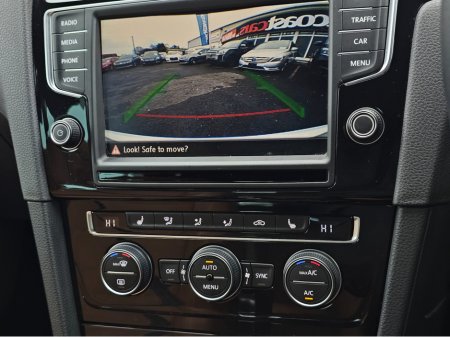 2014 Volkswagen Golf - thumbnail 10