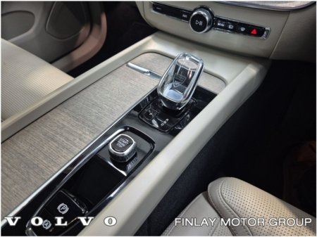 2021 Volvo XC60 - thumbnail 21