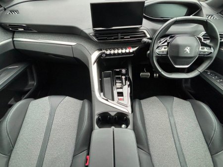 2023 Peugeot 3008 ALLURE PREMIUM+ €29,995 thumbnail