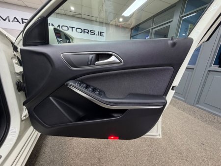 2016 Mercedes-Benz A Class - thumbnail 32