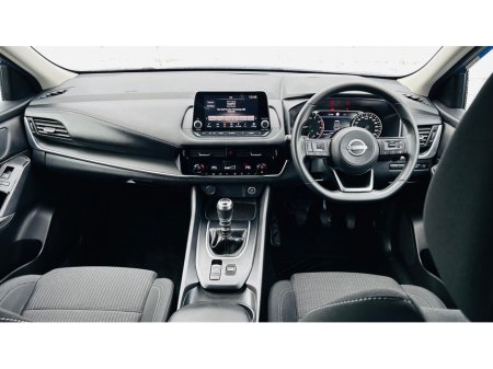 2024 Nissan Qashqai LOW MILEAGE + GLASS ROOF + REAR COLOUR CAMERA + PARK SENSORS €30,995 thumbnail