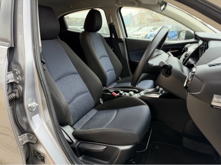 2016 Mazda Demio - thumbnail 13