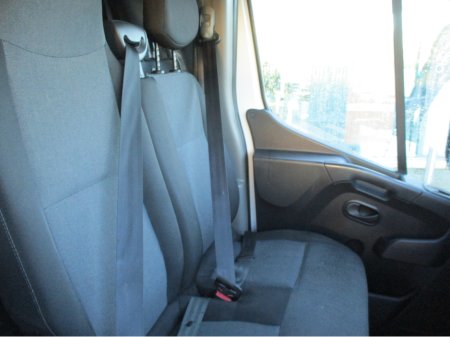 2021 Nissan NV400 L3 H2 FWD 135 MY20 Plus Vat €15,950 thumbnail