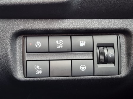 2021 Nissan Leaf - thumbnail 25