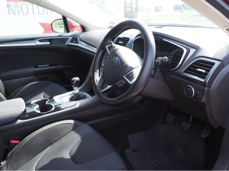 2016 Ford Mondeo - thumbnail 11