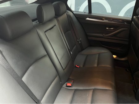 2017 BMW 5 Series - thumbnail 16