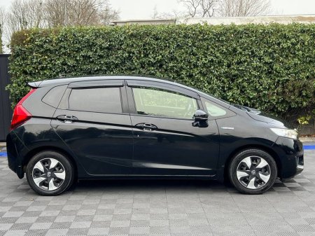2016 Honda Fit L-PACKAGE 1.5 HYBRID // SERVICE HISTORY // CRUISE CONTROL // REVERSE CAMERA €10,950 thumbnail
