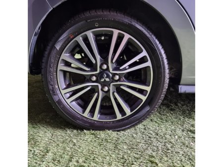 2017 Mitsubishi Mirage - thumbnail 25