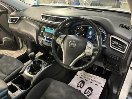 2016 Nissan X-Trail - thumbnail 8