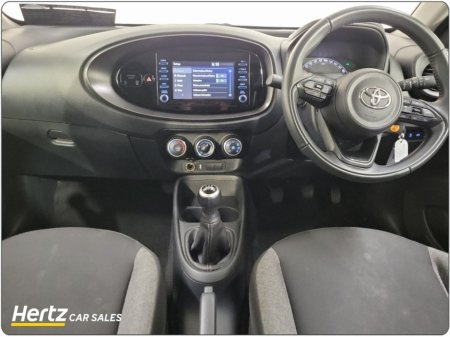 2023 Toyota Aygo X - thumbnail 9