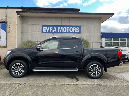 2018 Nissan Navara 2.3 DCI TEKNA D/C MANUAL //NO VAT//HIGH SPEC//FULL LEATHER HEATED SEATS//KEYLESS ENTRY//360 PARKING CAMERAS//SAT NAV// €21,950 thumbnail