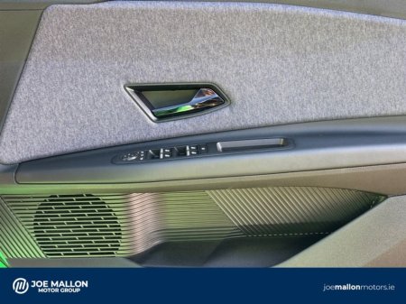 2025 Renault 5 - thumbnail 17