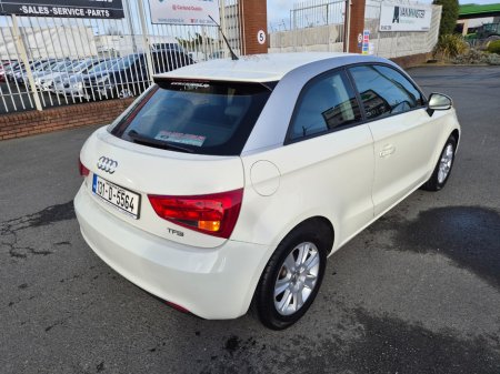 2013 Audi A1 - thumbnail 3