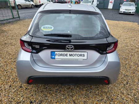 2022 Toyota Yaris 1.0 5Dr Luna €13,950 thumbnail