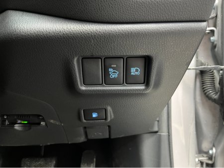 2018 Toyota C-HR - thumbnail 12