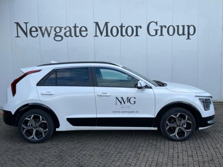 2024 Kia Niro - thumbnail 4