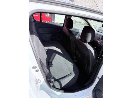 2018 Dacia Sandero - thumbnail 15