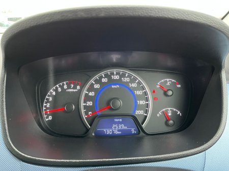 2016 Hyundai i10 Deluxe MANUAL 4DR*QUALITY ASSURED USED CARS*SIMI APPROVED*GREAT RATE FINANCE AVAILABLE*WELCOME TO DAVID QUIGLEY AUTOS* €8,450 thumbnail