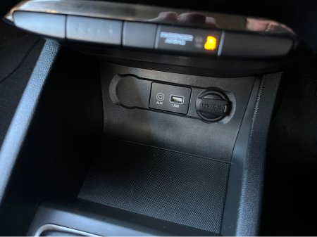 2020 Hyundai i20 ACTIVE CLASSIC 1.2 PETROL €13,950 thumbnail