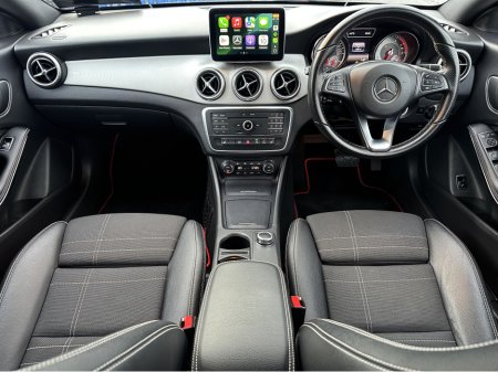 2016 Mercedes-Benz CL Class 180 DBA-117942 5DR AUTO €17,950 thumbnail