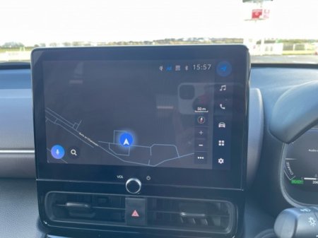 2024 Toyota Yaris Cross - thumbnail 11